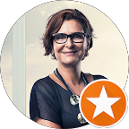 Flávia Mata Machado